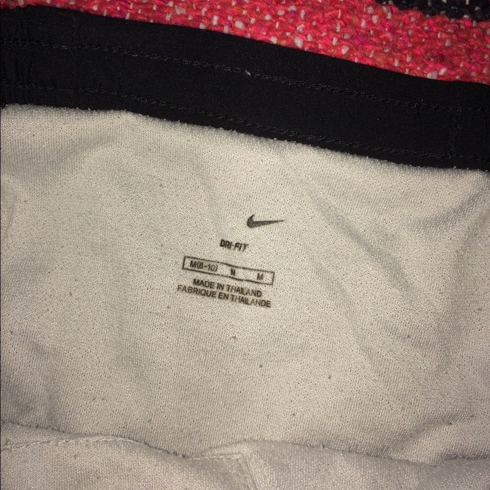 Women’s Nike small running shorts w/ reflectors